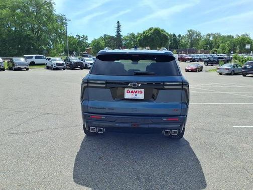 Lakeshore Blue Metallic 2026 Chevrolet Traverse RS
