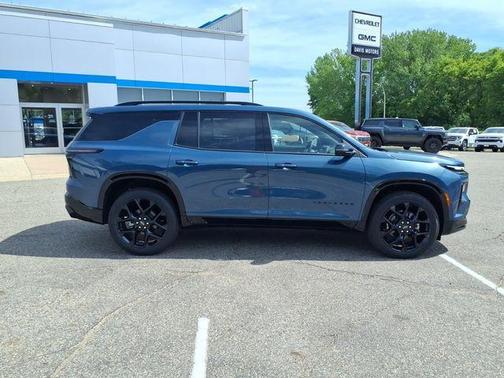 Lakeshore Blue Metallic 2026 Chevrolet Traverse RS