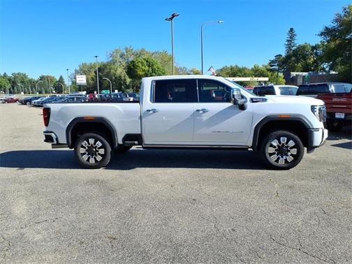 2025 GMC Sierra 3500 Denali