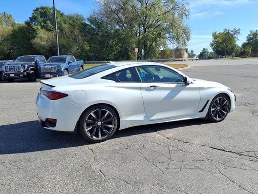 2017 INFINITI Q60 3.0T Premium