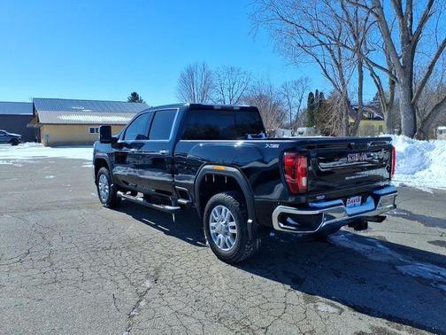 2021 GMC Sierra 3500 SLT