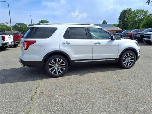 2017 Ford Explorer Platinum