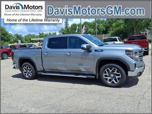 2024 GMC Sierra 1500 SLT