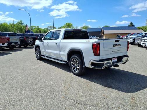 Summit White 2022 GMC Sierra 1500 SLT