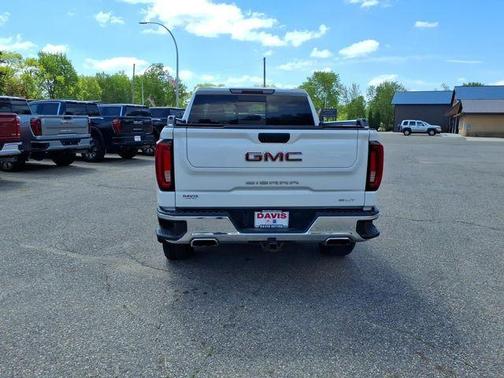 White Frost Tri-Coat 2020 GMC Sierra 1500 SLT