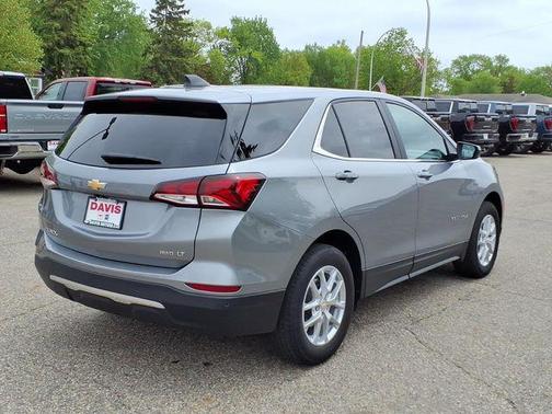 Sterling Gray Metallic 2024 Chevrolet Equinox LT