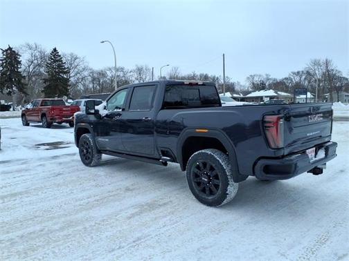 2026 GMC Sierra 3500 AT4