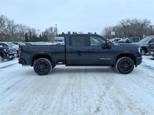 2026 GMC Sierra 3500 AT4