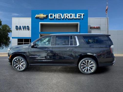 Black 2026 Chevrolet Suburban High Country