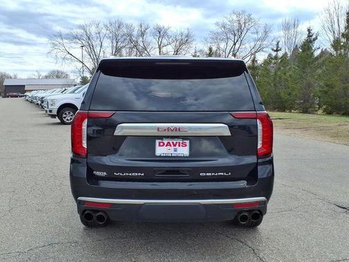 Black 2021 GMC Yukon Denali
