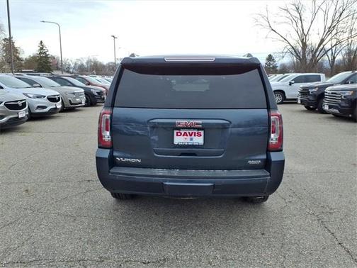2020 GMC Yukon SLT