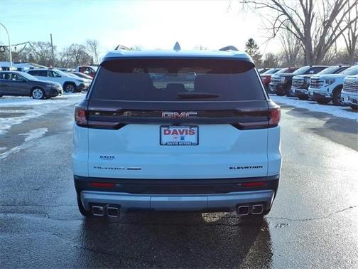 2025 GMC Acadia Elevation