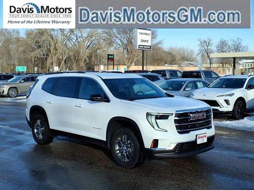 2025 GMC Acadia Elevation