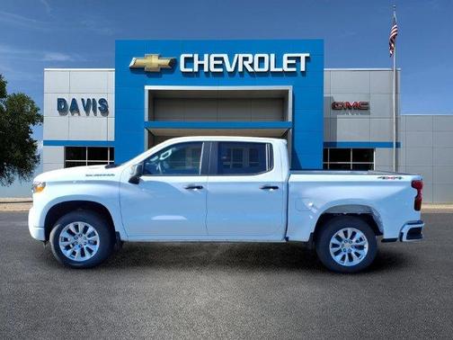 Summit White 2026 Chevrolet Silverado 1500 Custom