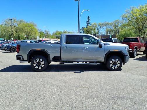 Sterling 2026 GMC Sierra 3500 Denali