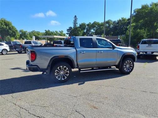 2024 GMC Canyon Denali