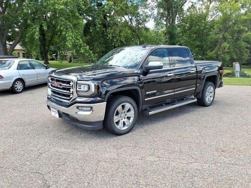 Onyx Black 2017 GMC Sierra 1500 SLT