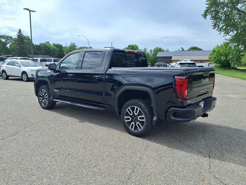 Onyx Black 2025 GMC Sierra 1500 AT4