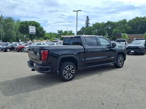 Onyx Black 2025 GMC Sierra 1500 AT4