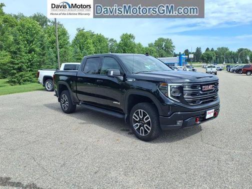 Onyx Black 2025 GMC Sierra 1500 AT4