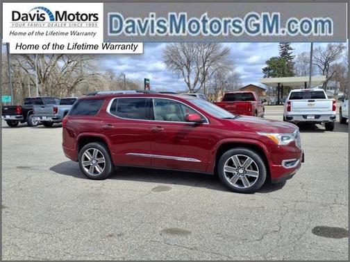 2017 GMC Acadia Denali