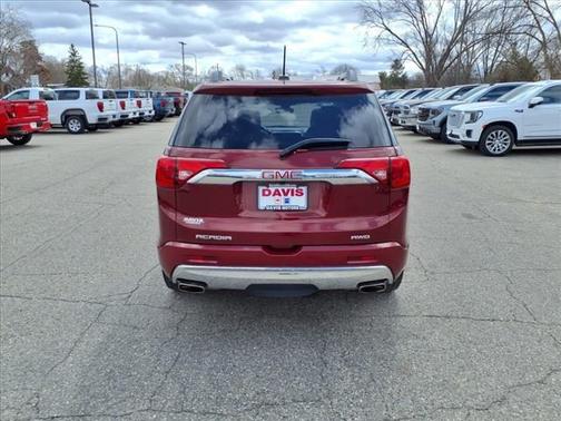 2017 GMC Acadia Denali