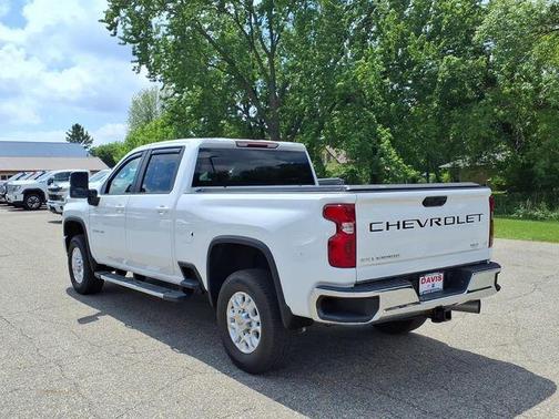 Summit White 2022 Chevrolet Silverado 3500 LT
