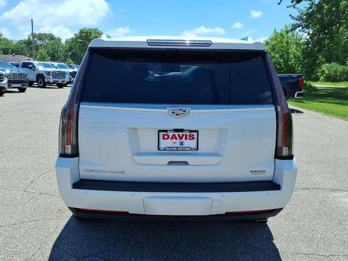 Crystal White Tri-Coat 2019 Cadillac Escalade ESV Luxury