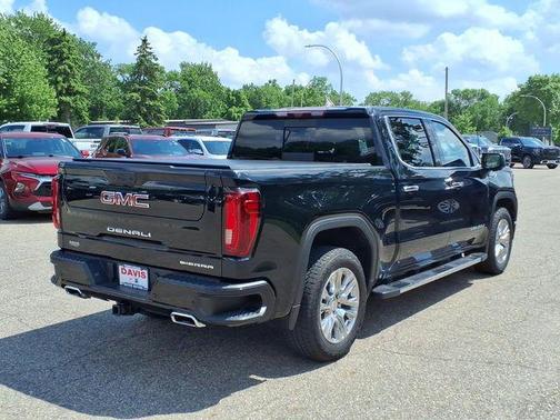 Onyx Black 2023 GMC Sierra 1500 Denali