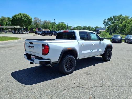 Summit White 2026 GMC Canyon Elevation
