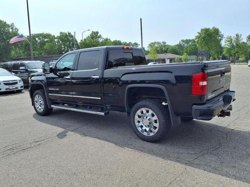 Onyx Black 2018 GMC Sierra 2500 Denali