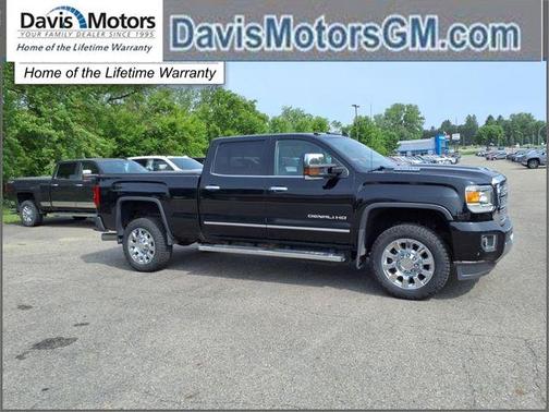 Onyx Black 2018 GMC Sierra 2500 Denali