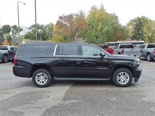 2016 Chevrolet Suburban LT
