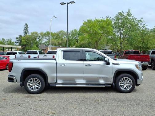 Quicksilver Metallic 2020 GMC Sierra 1500 SLT