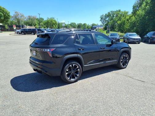 Mosaic Black Metallic 2025 Chevrolet Equinox RS