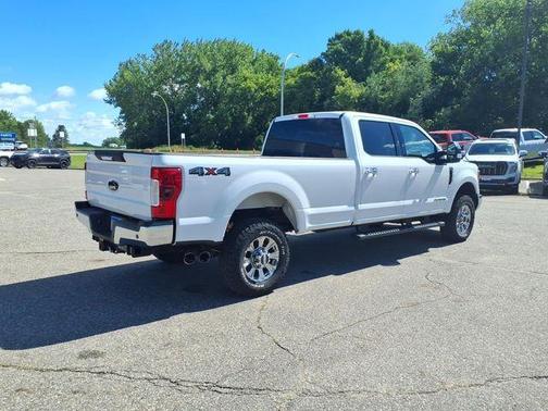 Oxford White 2017 Ford F-350 XLT