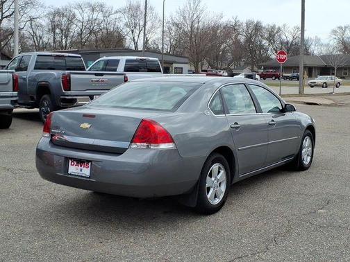 Dark Silver Metallic 2008 Chevrolet Impala LT