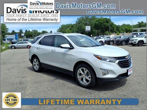 Iridescent Pearl Tricoat 2020 Chevrolet Equinox 2LT