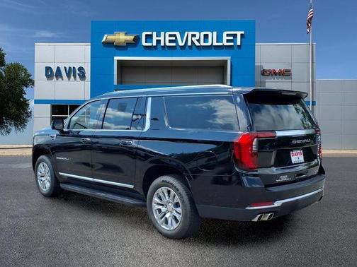 Onyx Black 2025 GMC Yukon XL Denali