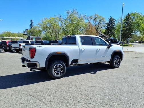 Summit White 2026 GMC Sierra 3500 SLE