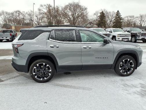 2025 Chevrolet Equinox RS