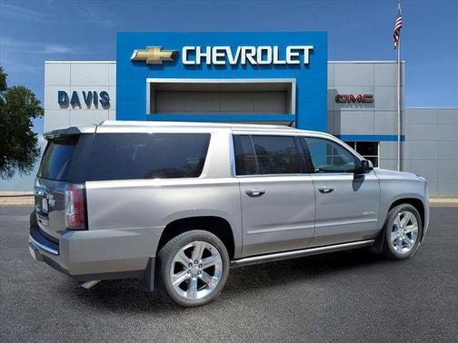 Pepperdust Metallic 2019 GMC Yukon XL Denali