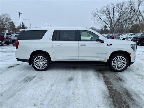 2024 GMC Yukon XL SLT