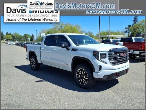 Summit White 2026 GMC Sierra 1500 AT4