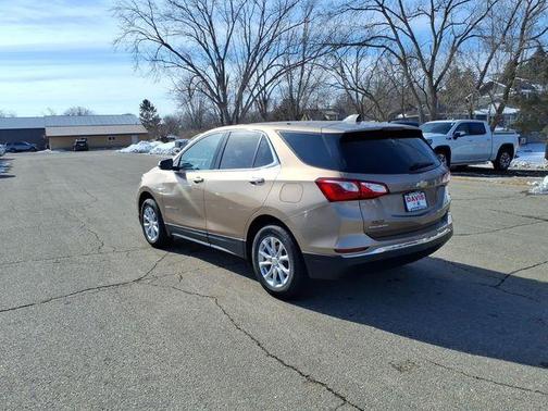 Sandy Ridge Metallic 2018 Chevrolet Equinox 1LT