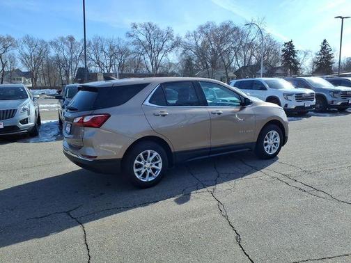 Sandy Ridge Metallic 2018 Chevrolet Equinox 1LT