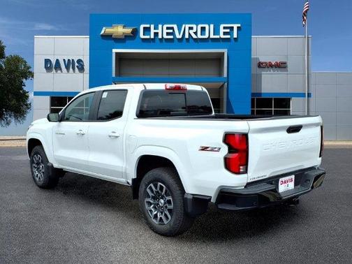 Summit White 2026 Chevrolet Colorado Z71