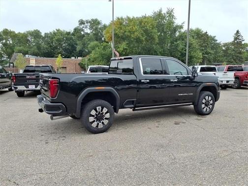 2025 GMC Sierra 3500 Denali