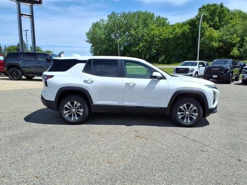 Summit White 2026 Chevrolet Equinox LT