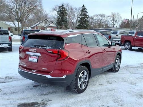 2020 GMC Terrain SLT